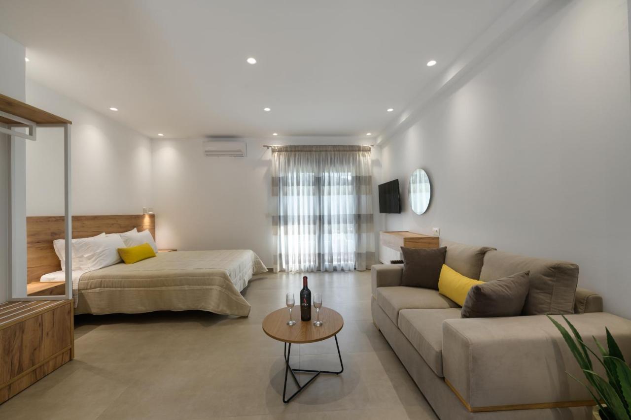 Suites Of Happiness Parga Dış mekan fotoğraf